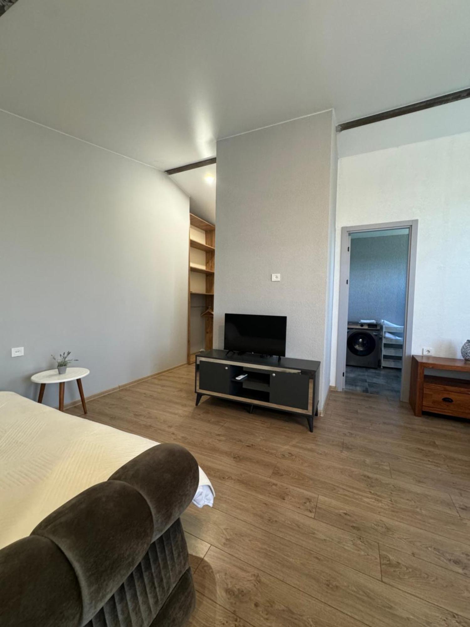 Guest House Elene Γκόρι Εξωτερικό φωτογραφία