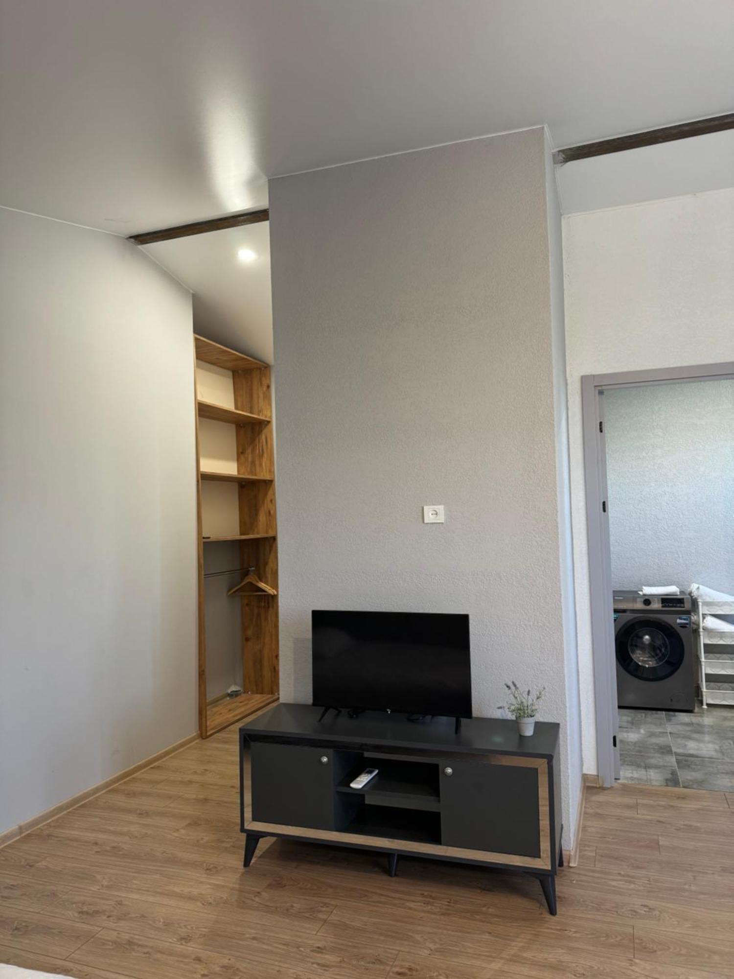 Guest House Elene Γκόρι Εξωτερικό φωτογραφία