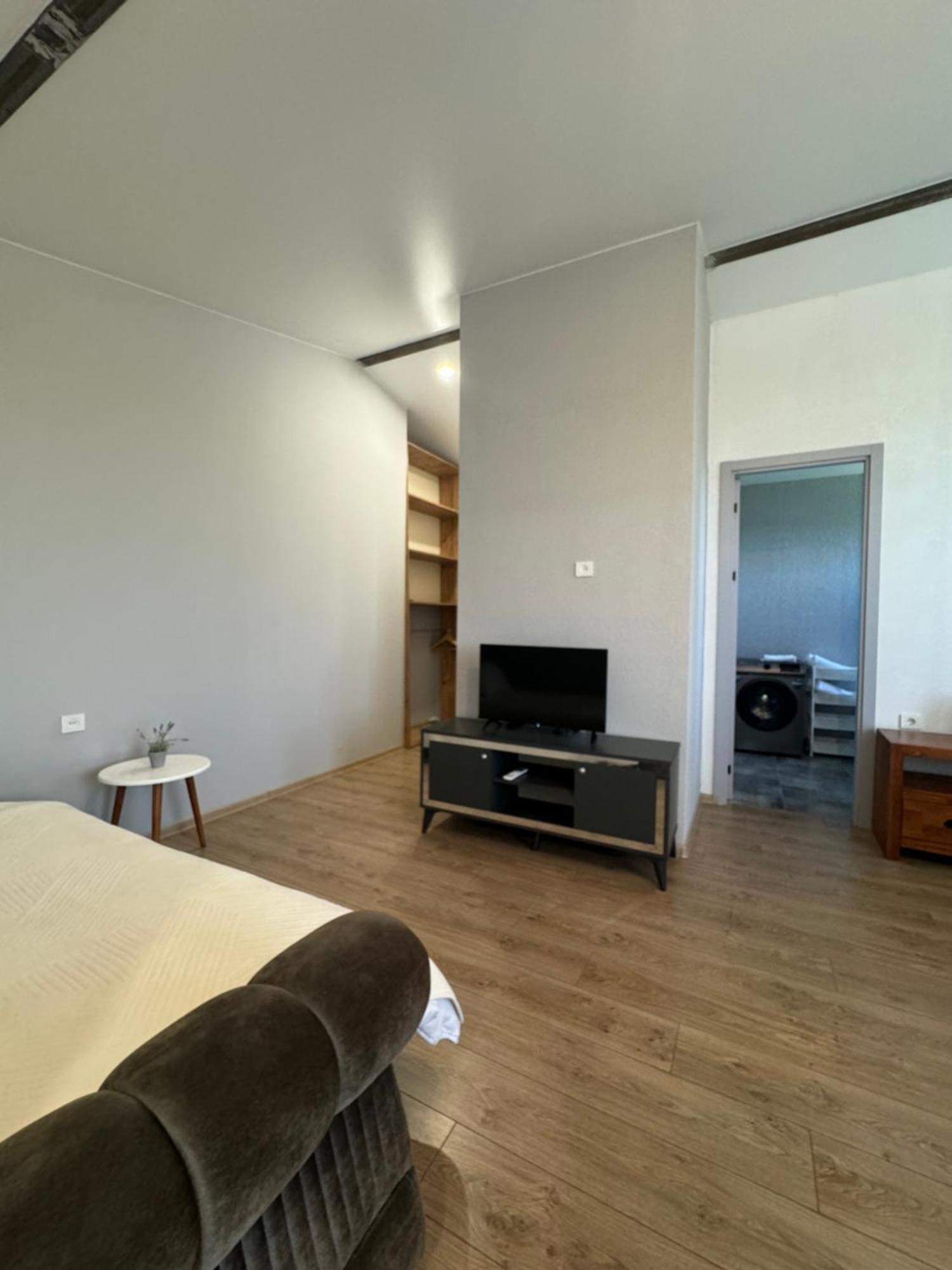 Guest House Elene Γκόρι Εξωτερικό φωτογραφία