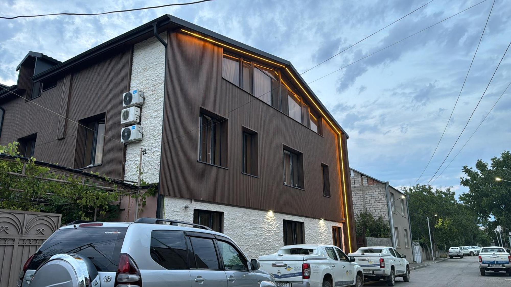 Guest House Elene Γκόρι Εξωτερικό φωτογραφία
