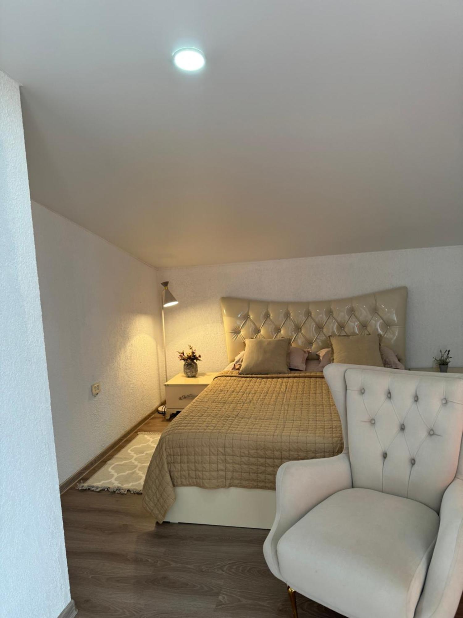 Guest House Elene Γκόρι Εξωτερικό φωτογραφία
