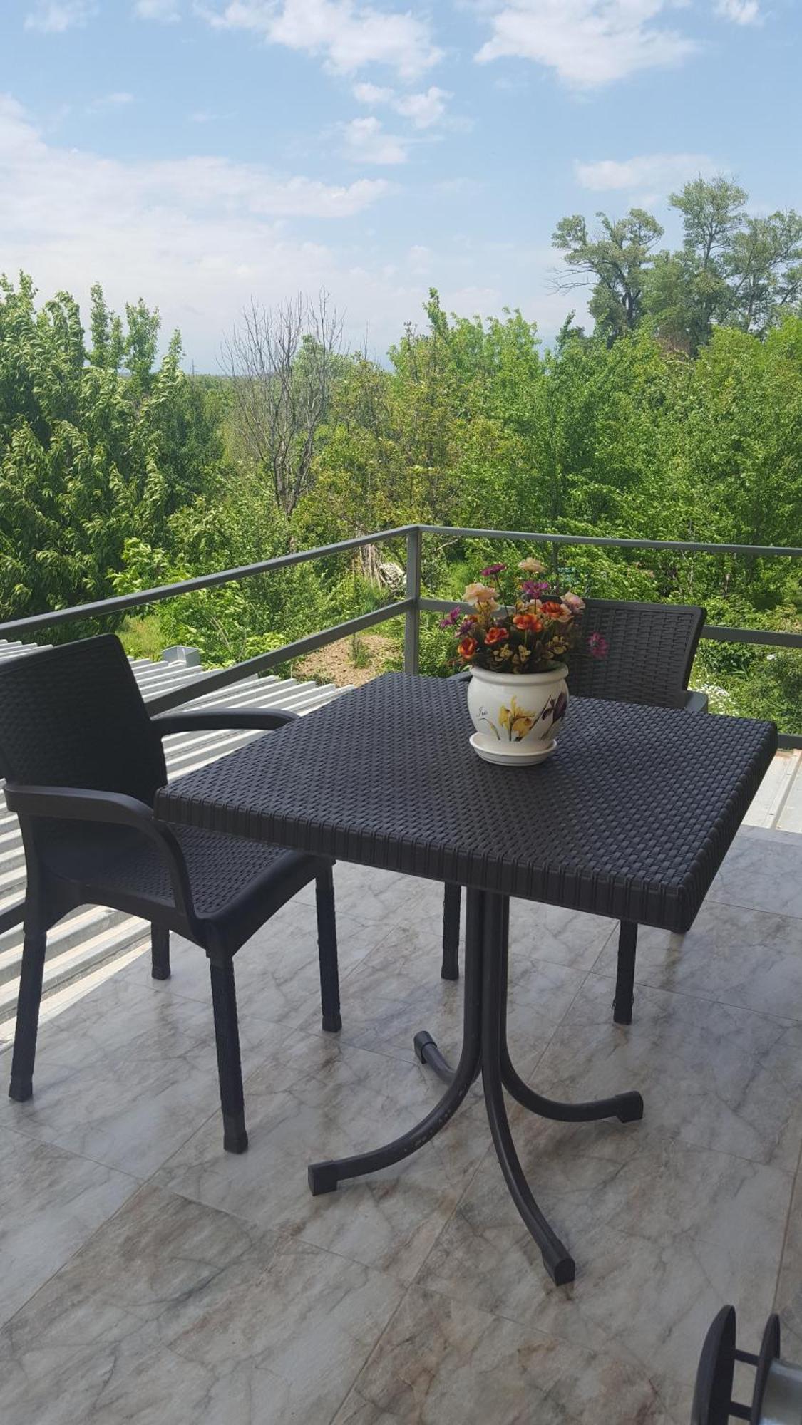 Guest House Elene Γκόρι Εξωτερικό φωτογραφία
