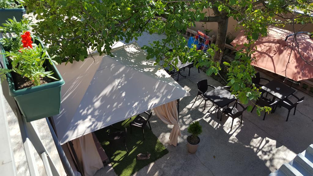 Guest House Elene Γκόρι Εξωτερικό φωτογραφία