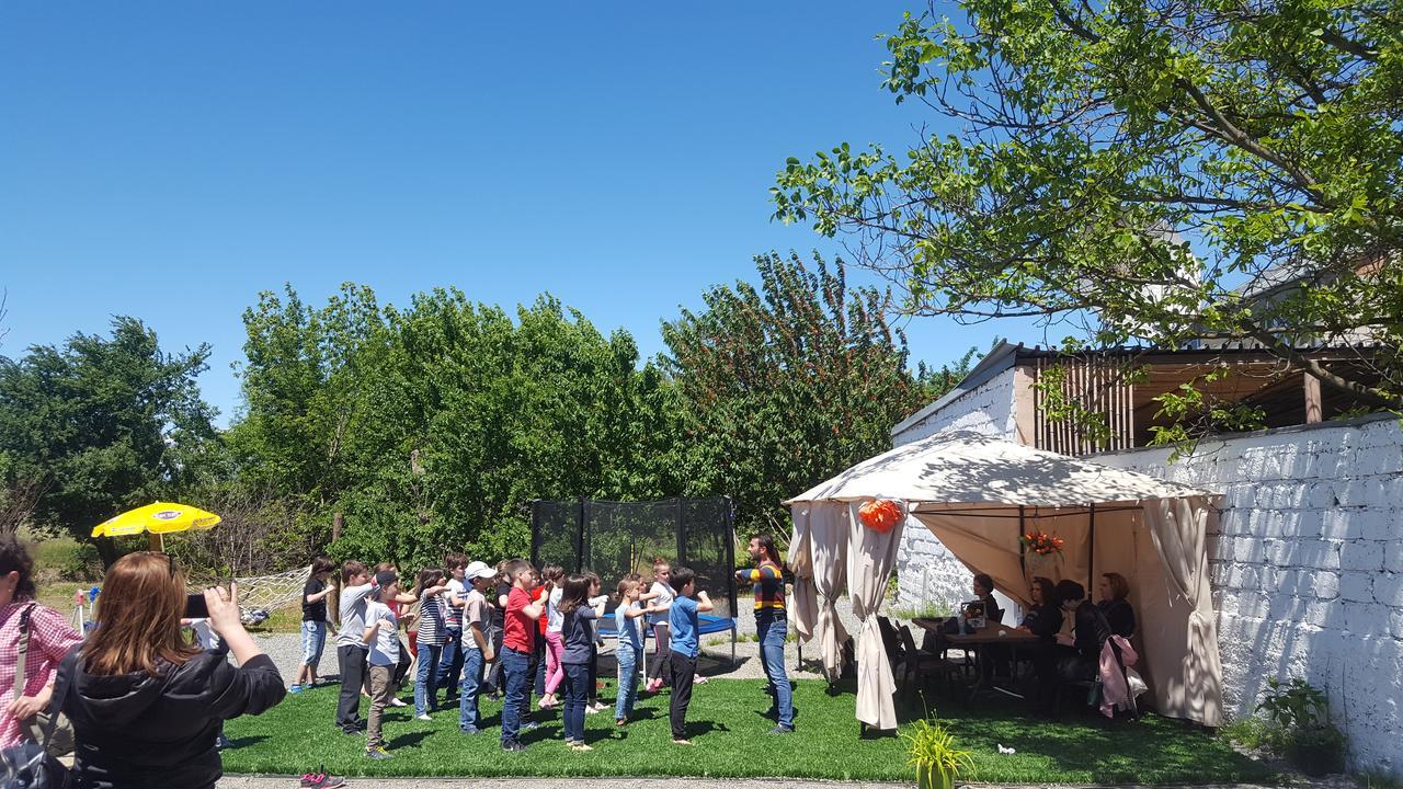 Guest House Elene Γκόρι Εξωτερικό φωτογραφία